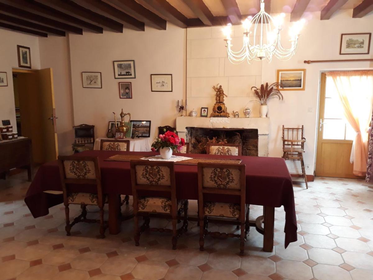 La Levriere Bed & Breakfast Nouans-les-Fontaines Dış mekan fotoğraf